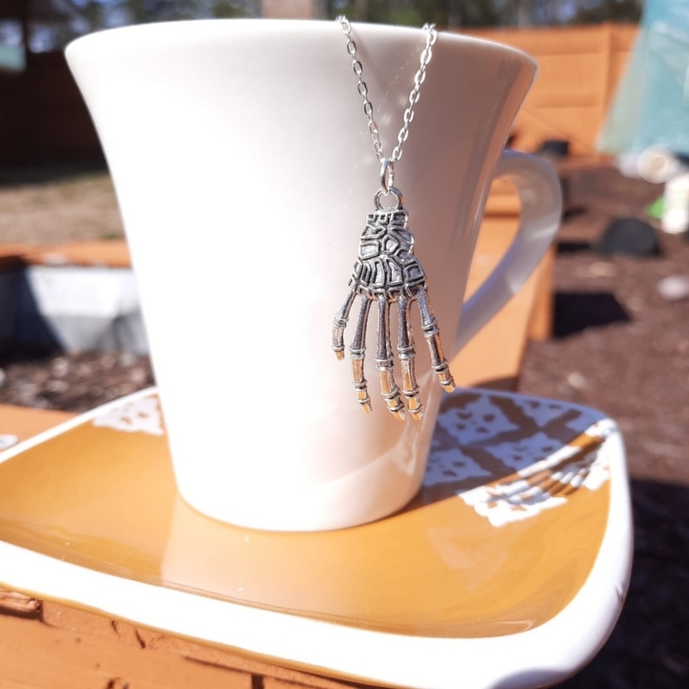 Halloween Skeleton Hand Necklace - Picture 3 of 4
